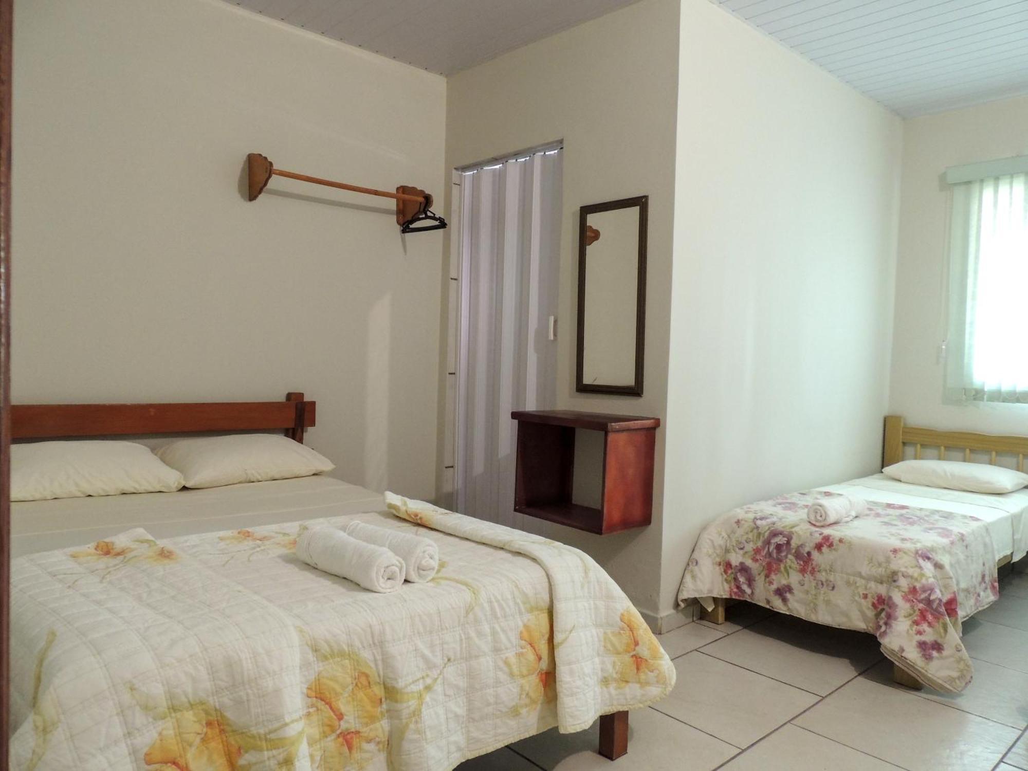 Pousada Santa Rita Abadiania Buitenkant foto
